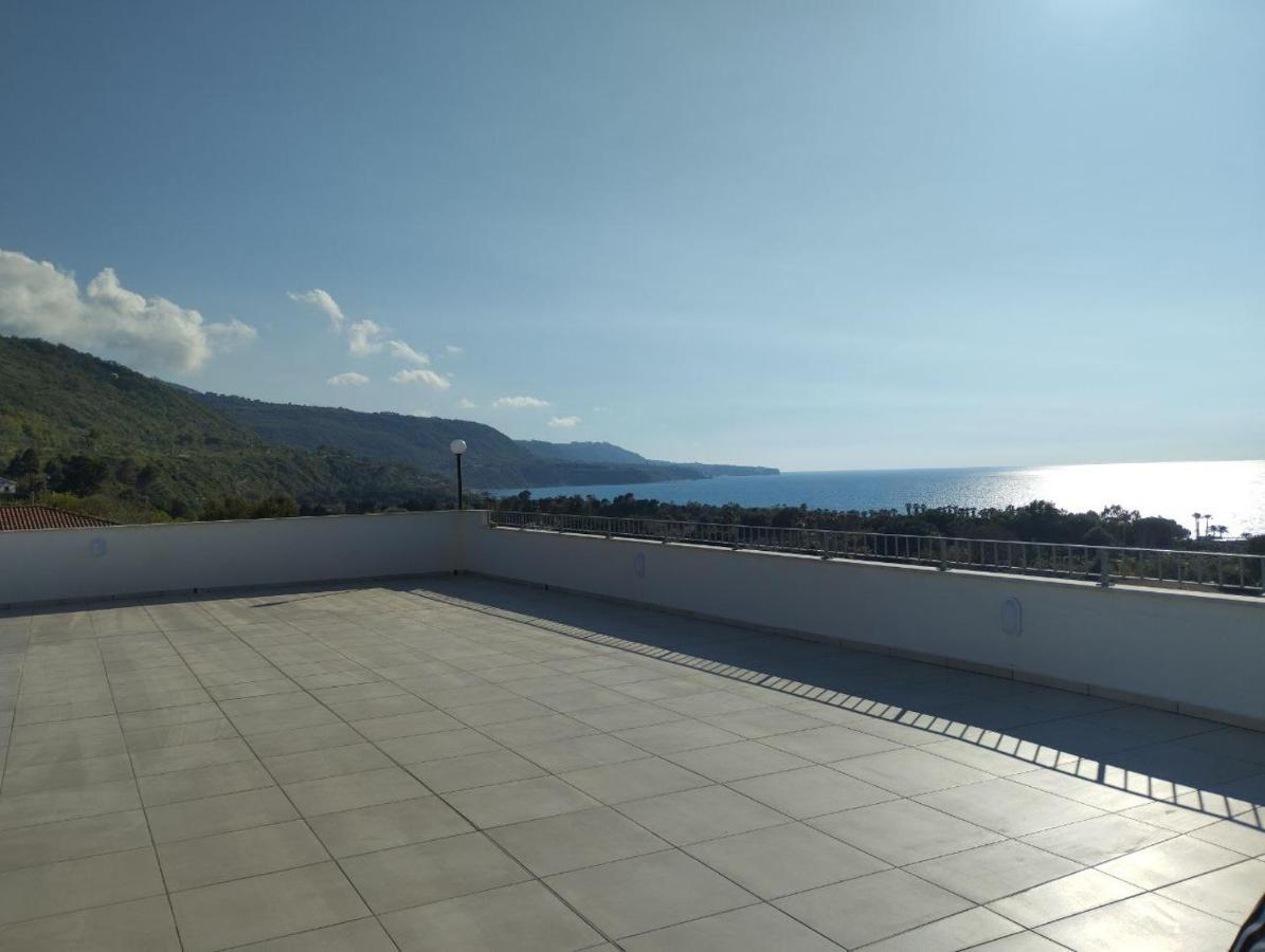 Hotel La Giara Zambrone Exteriér fotografie