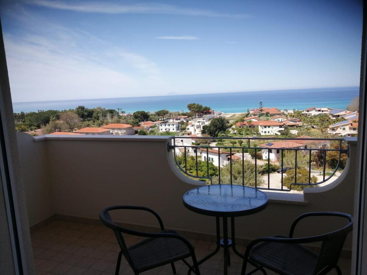 Hotel La Giara Zambrone Exteriér fotografie